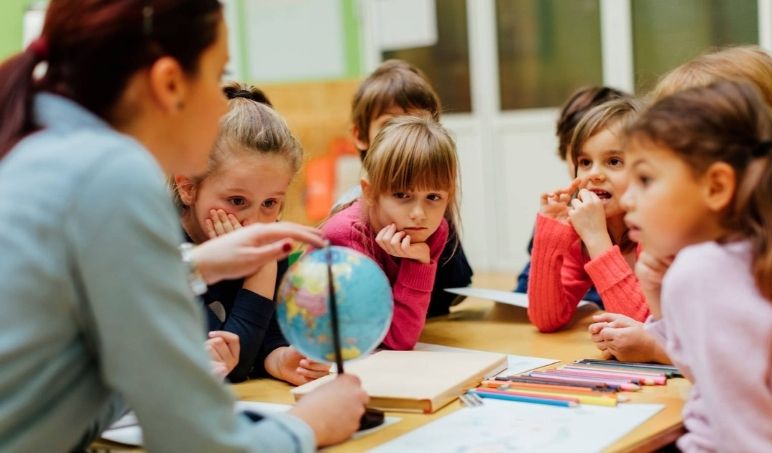 8 líneas pedagógicas que pueden guiar la educación de tus pequeños